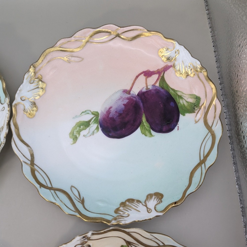 Antique Wheelock Vienna Austria Pomona Fruit Plates Set of 6 Gold Gilt Scalloped - Picture 6 of 13